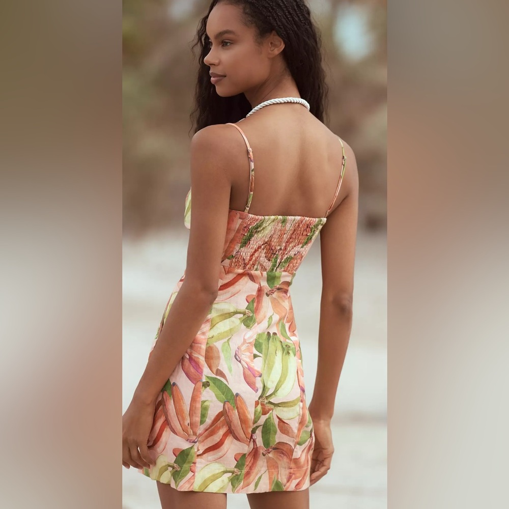 Farm Rio x Anthropologie
Linen Sweetheart Slim Mini
Dress Tropical